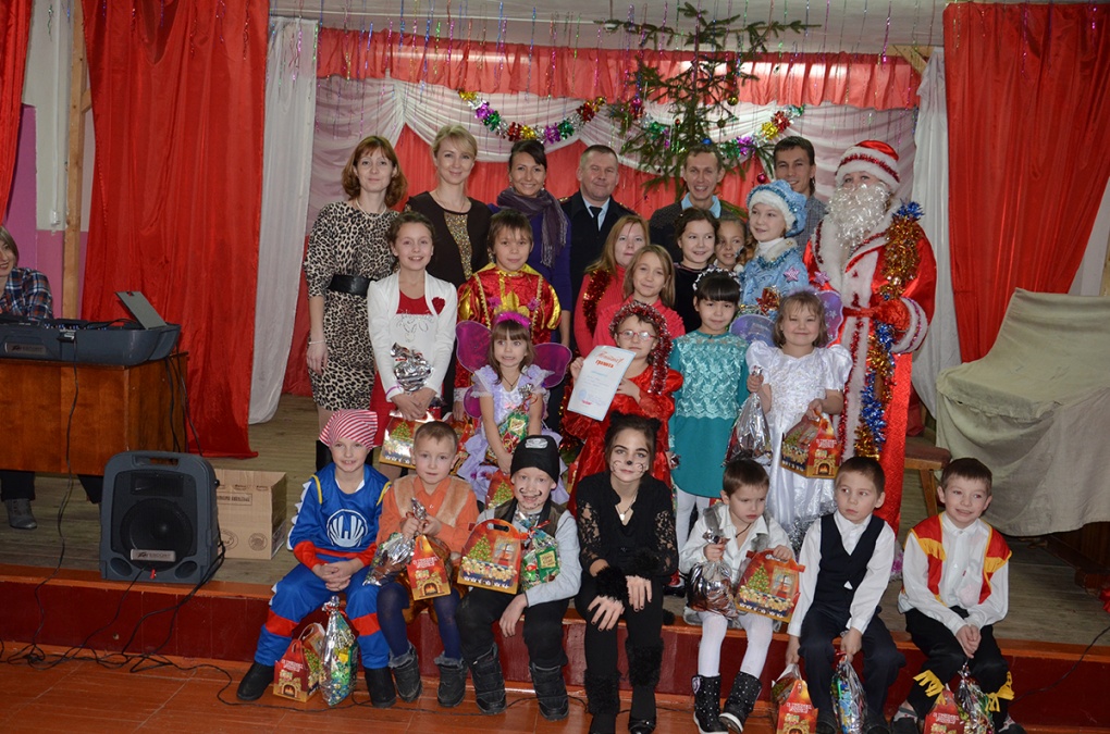  Новогоднее поздравление детей Визимьярского социально-реабилитационного центра